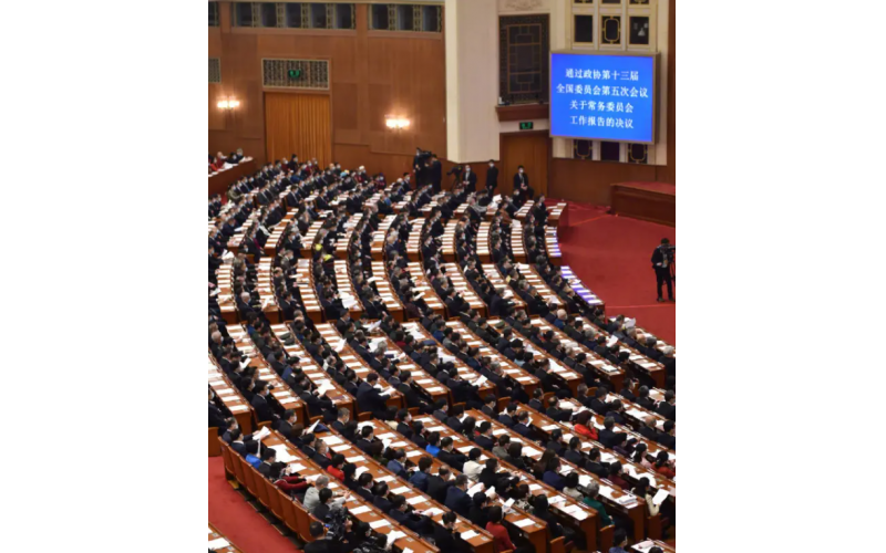 職教資訊-兩會(huì )關(guān)注職教發(fā)展
