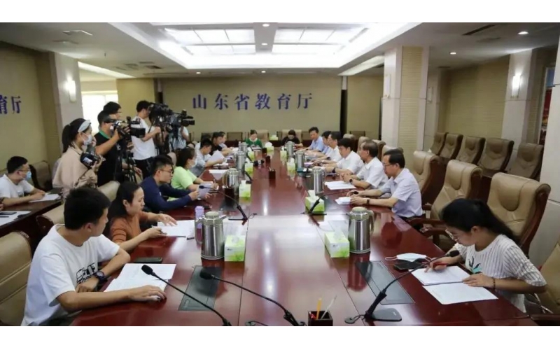 山東省教育廳發(fā)布《關(guān)于2021年職業(yè)教育改革發(fā)展成效明顯的市、縣（市、區）遴選評審結果的公示》